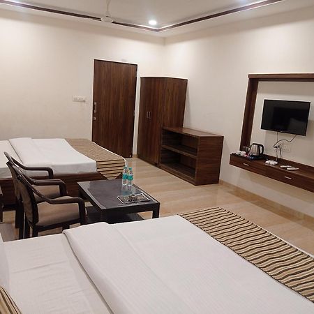 Sun Stone Hotel & Club - Jawai Sheoganj Eksteriør bilde
