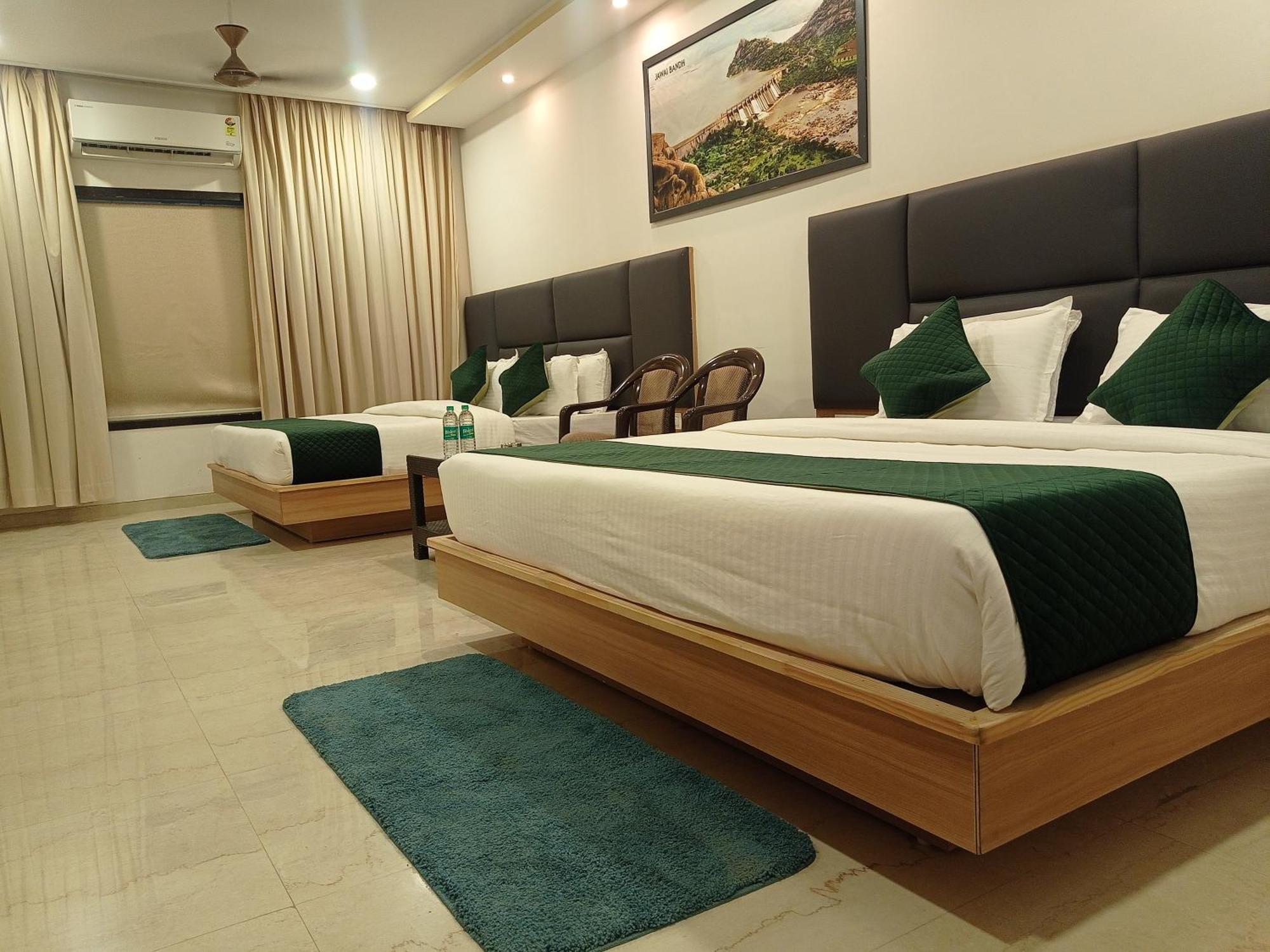 Sun Stone Hotel & Club - Jawai Sheoganj Eksteriør bilde
