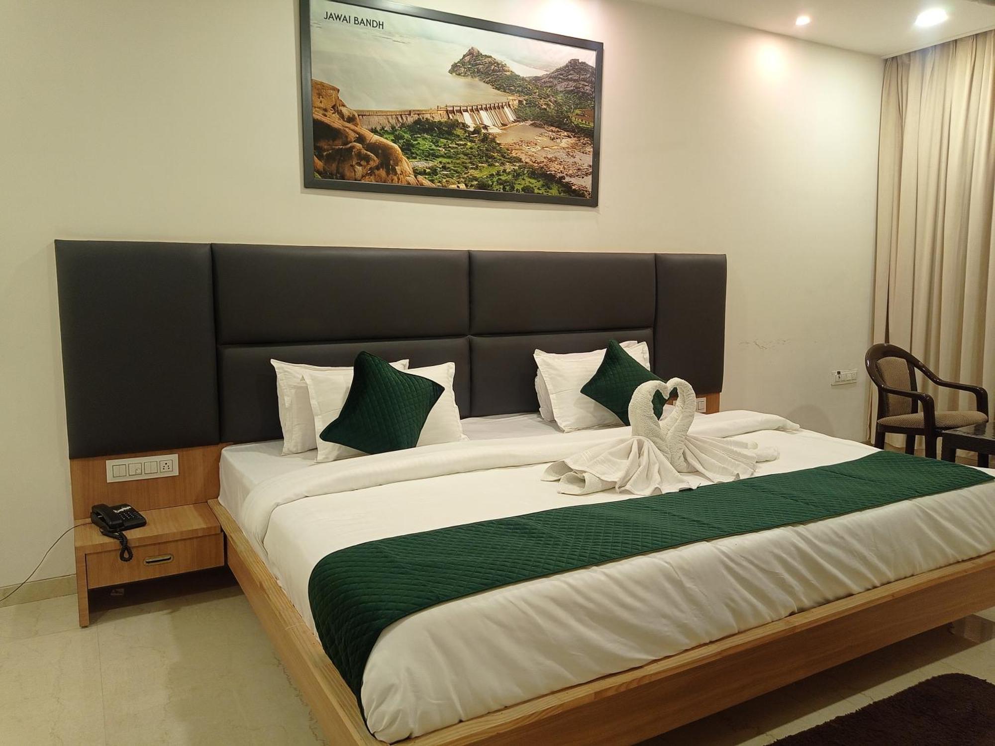 Sun Stone Hotel & Club - Jawai Sheoganj Eksteriør bilde