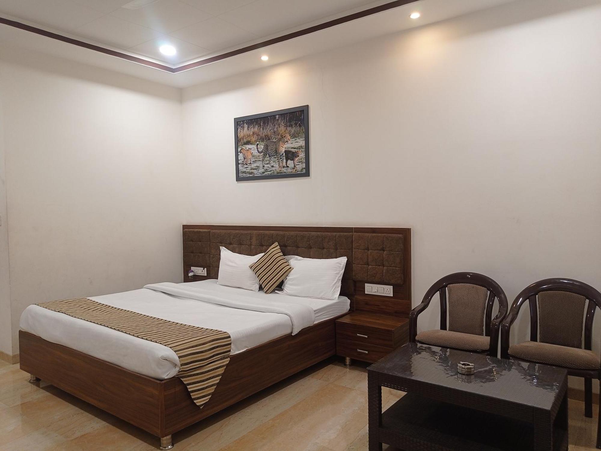 Sun Stone Hotel & Club - Jawai Sheoganj Eksteriør bilde