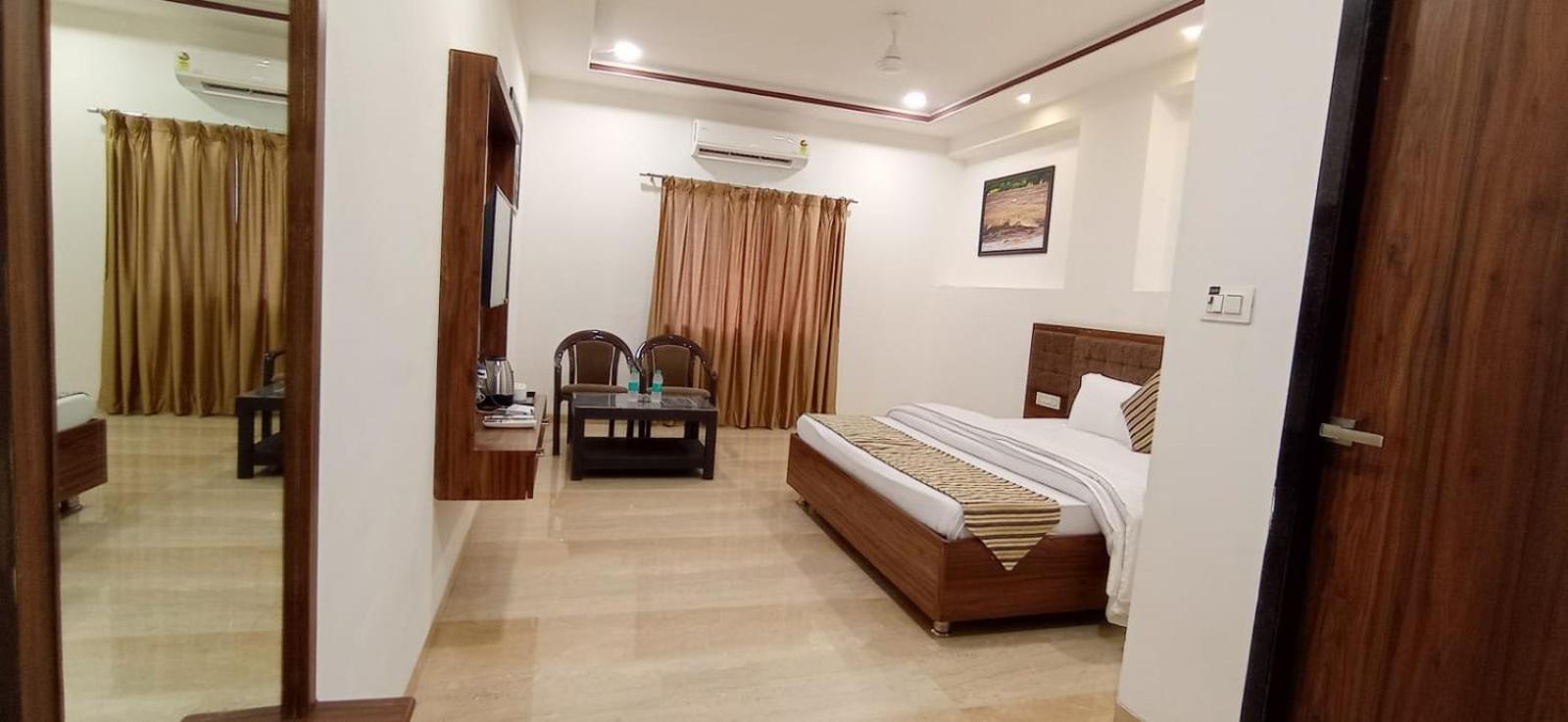 Sun Stone Hotel & Club - Jawai Sheoganj Eksteriør bilde